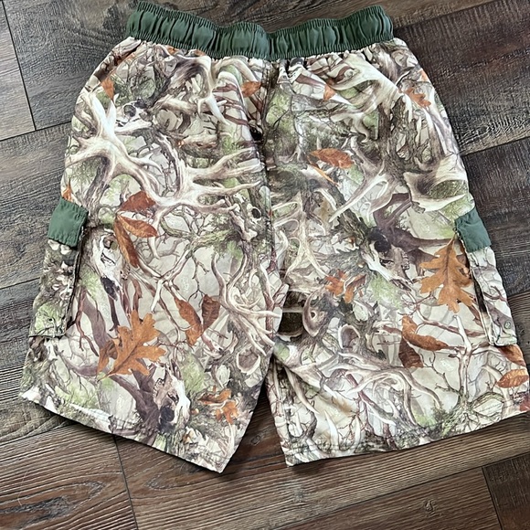 Legendary Whitetail Men’s Swim Shorts - Picture 6 of 9